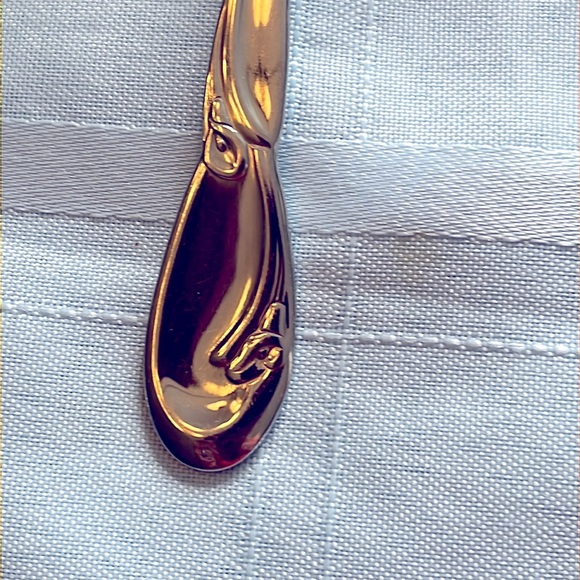 Oneida CALLA LILY Stainless Deluxe Gravy Ladle Flatware Silverware Pre Owned - Picture 4 of 4